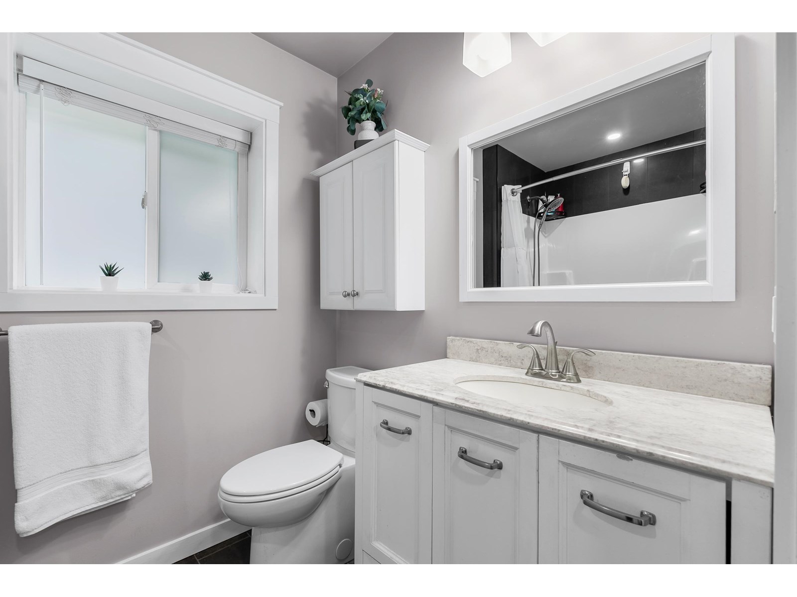 34215 FERNDALE AVENUE, Mission
