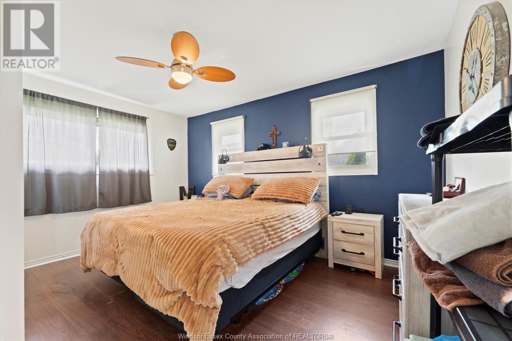 Photo 21 of 591 Ross Beach Road, Lakeshore ON