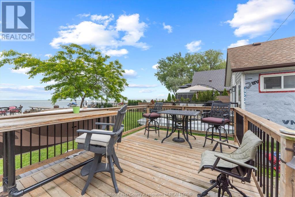 Photo 23 of 591 Ross Beach Road, Lakeshore ON