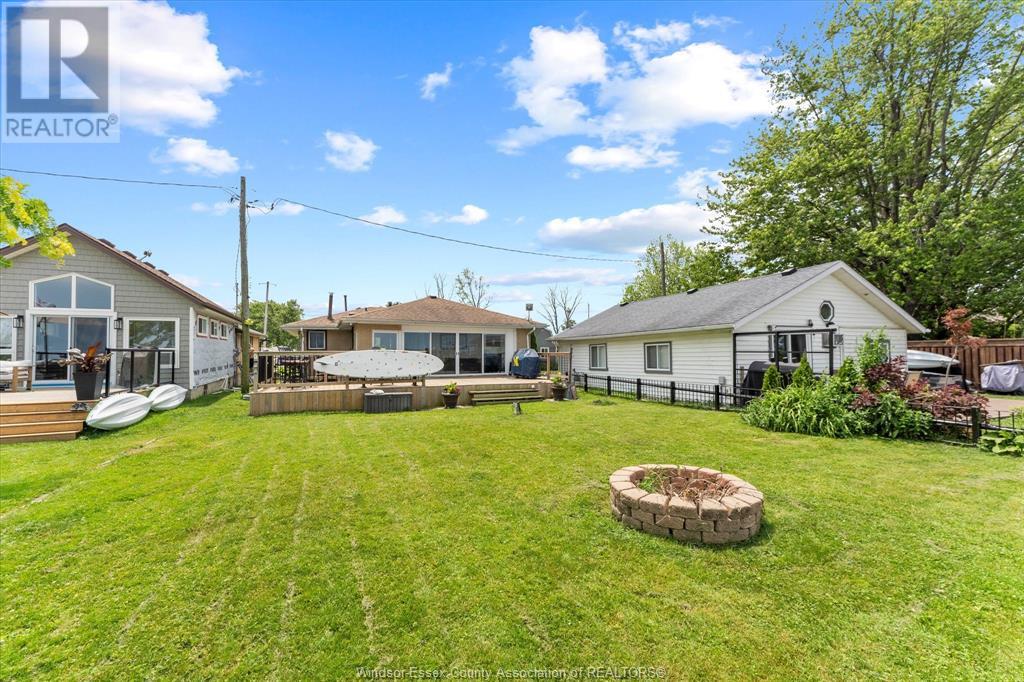 Photo 43 of 591 Ross Beach Road, Lakeshore ON