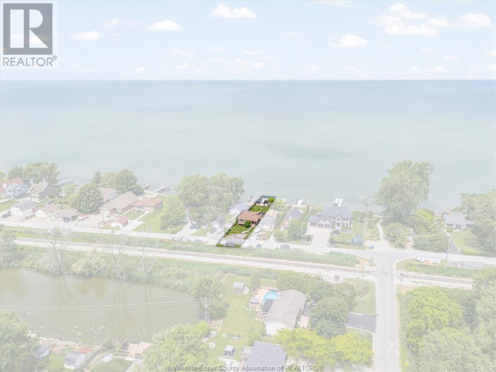Photo 45 of 591 Ross Beach Road, Lakeshore ON