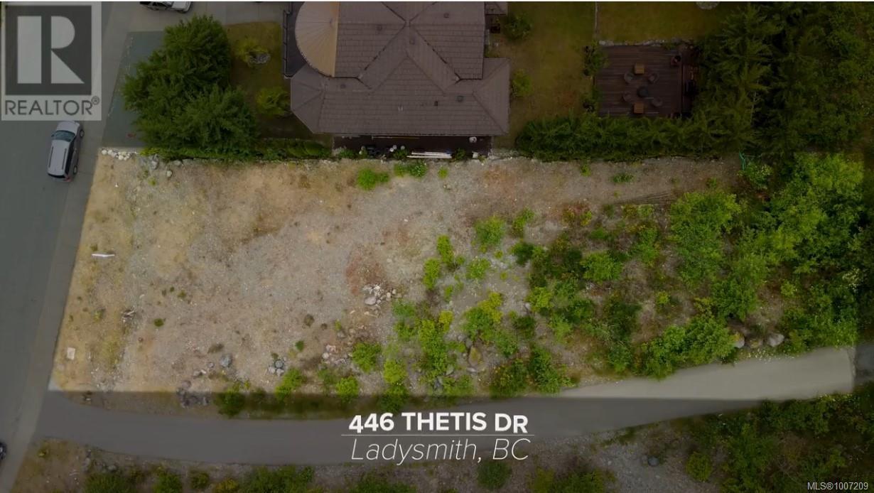 446 Thetis Dr, Ladysmith