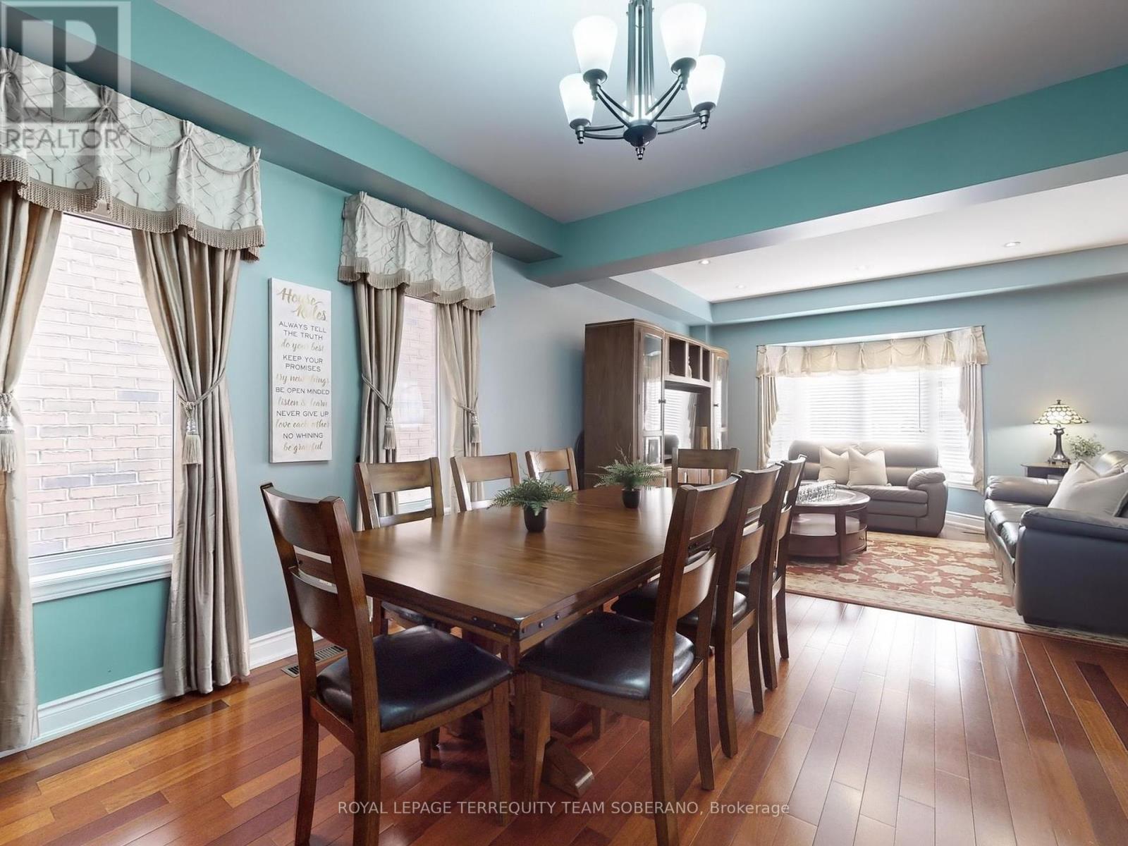 Photo 11 of 88 Montana Avenue, Toronto ON