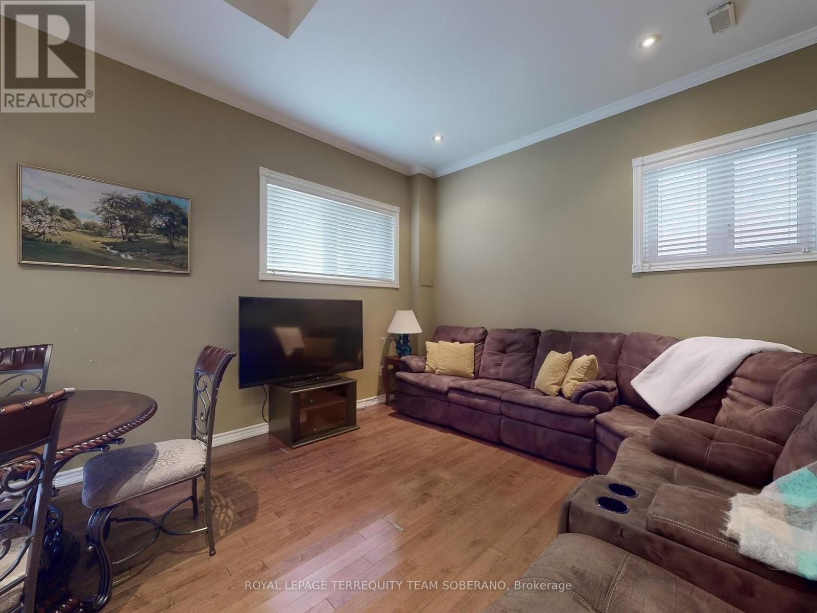 Photo 36 of 88 Montana Avenue, Toronto ON