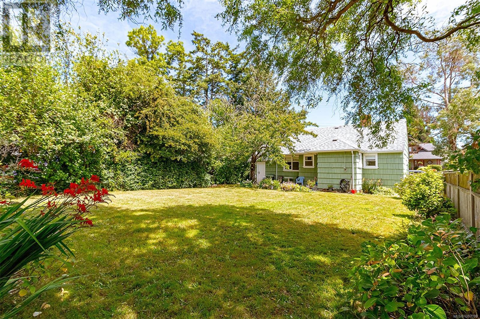  9674 Third Street, Sidney