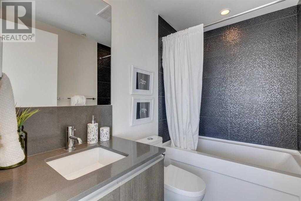 Single Family House for Sale in    Street SE Beltline Calgary 