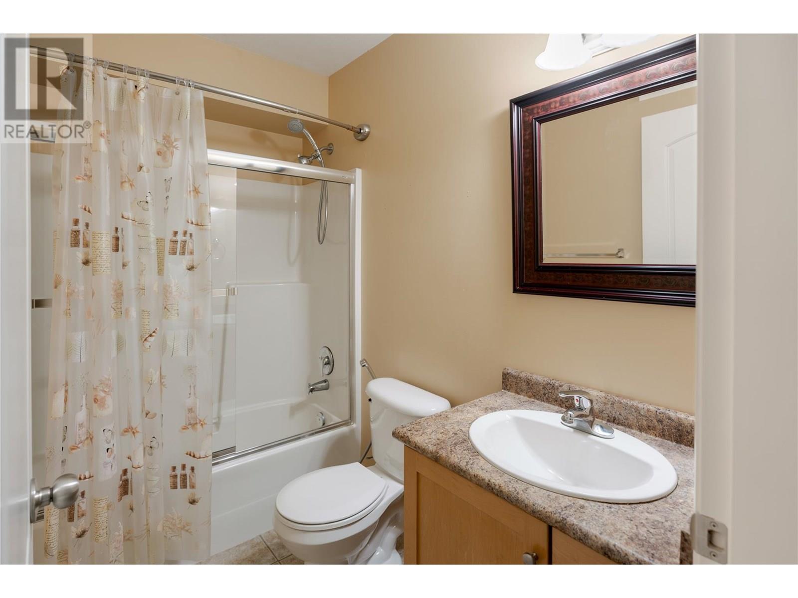 Photo 22 of 371 Mccarren Avenue, Kelowna BC