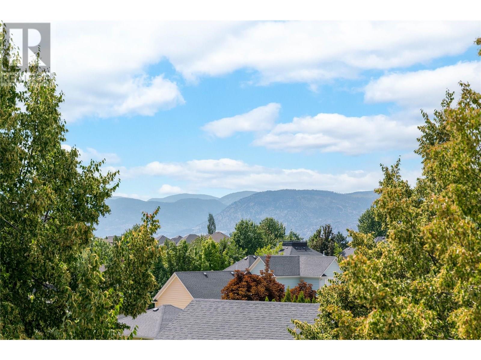 Photo 16 of 371 Mccarren Avenue, Kelowna BC