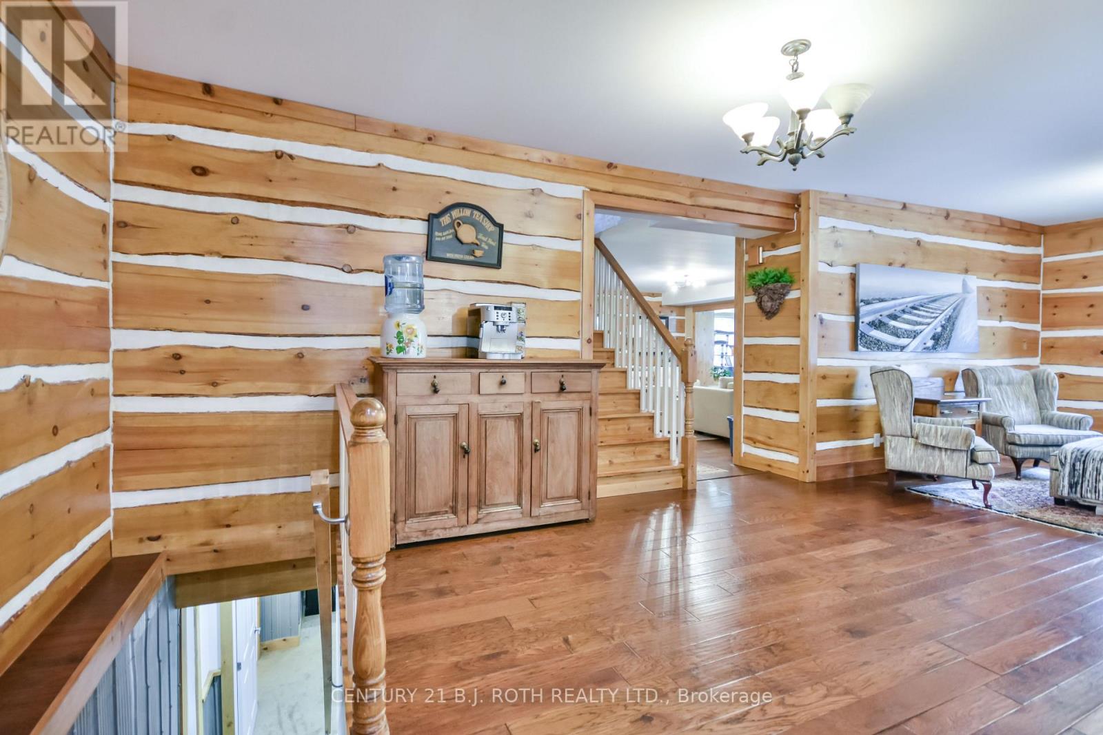 Photo 7 of 8726 9th Line, Essa ON