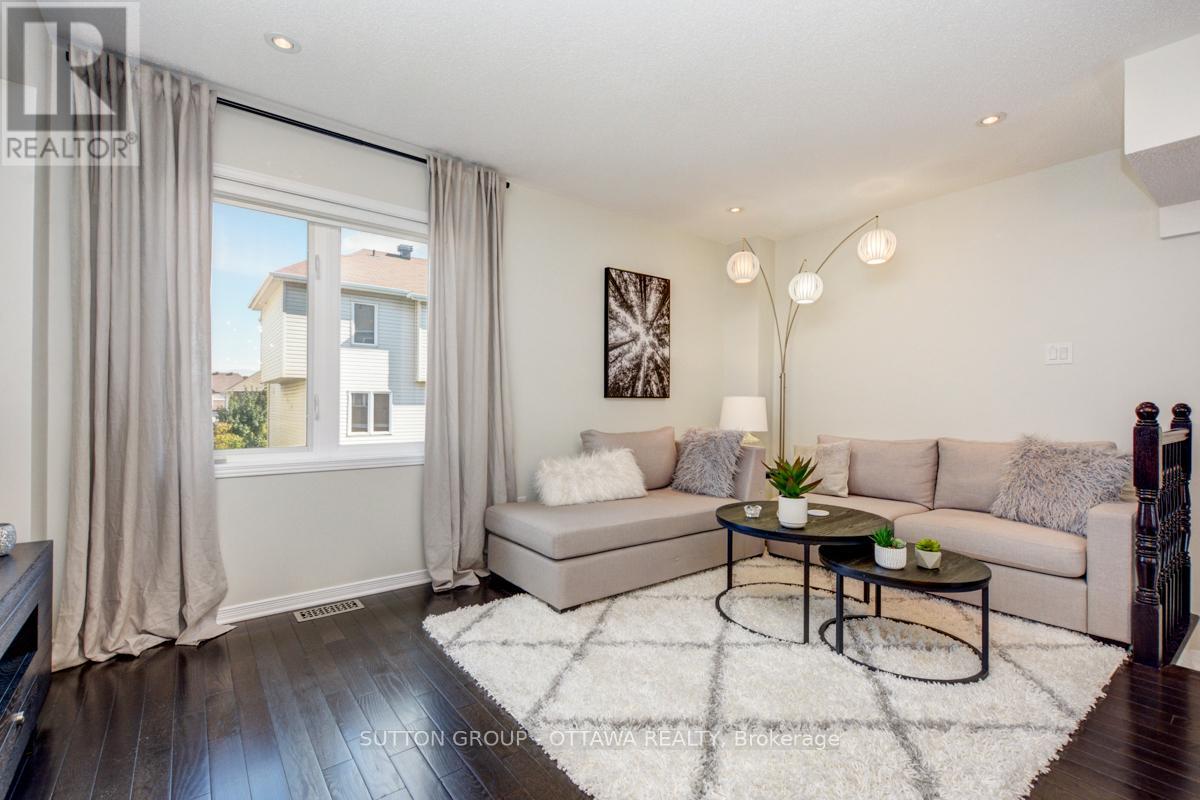 Photo 13 of 408 Sadar Private, Ottawa ON