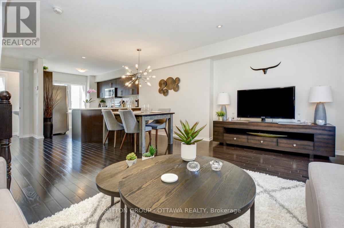 Photo 22 of 408 Sadar Private, Ottawa ON