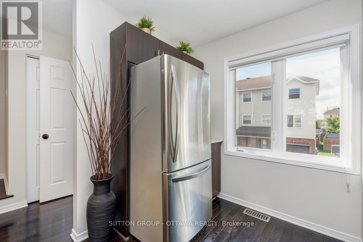 Photo 26 of 408 Sadar Private, Ottawa ON