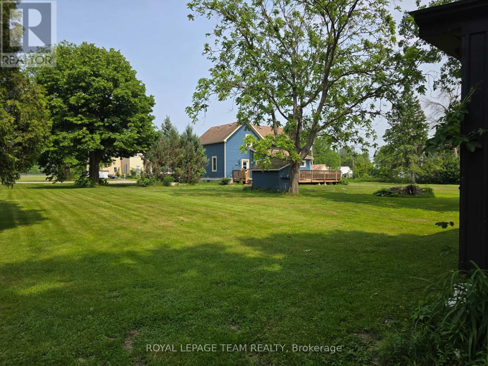 Photo 2 of 52 Main Street, Merrickvillewolford ON
