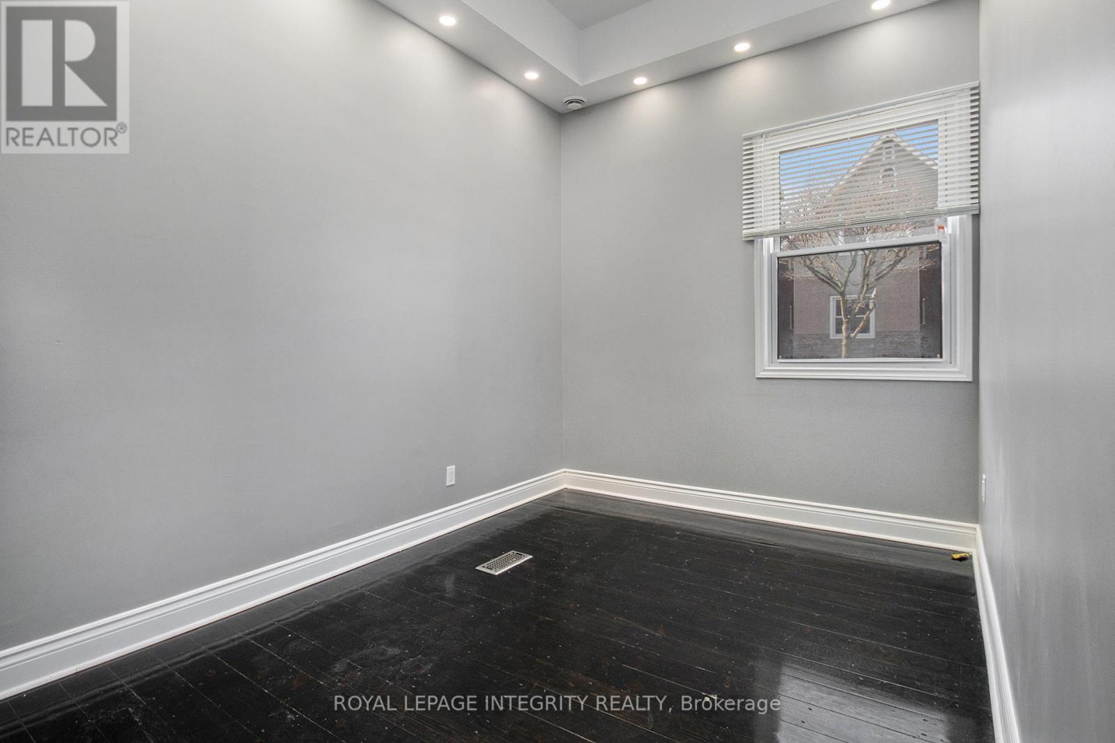Photo 15 of 3 115 Percy Street, Ottawa ON
