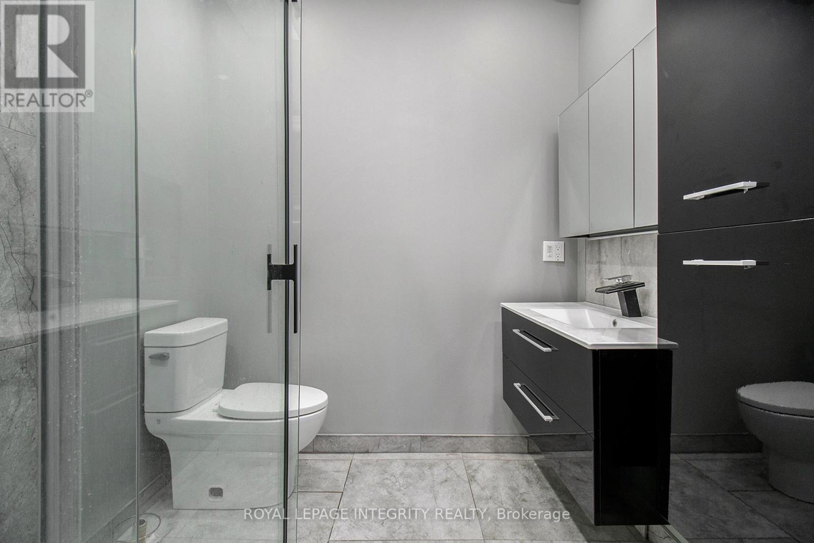 Photo 8 of 3 115 Percy Street, Ottawa ON