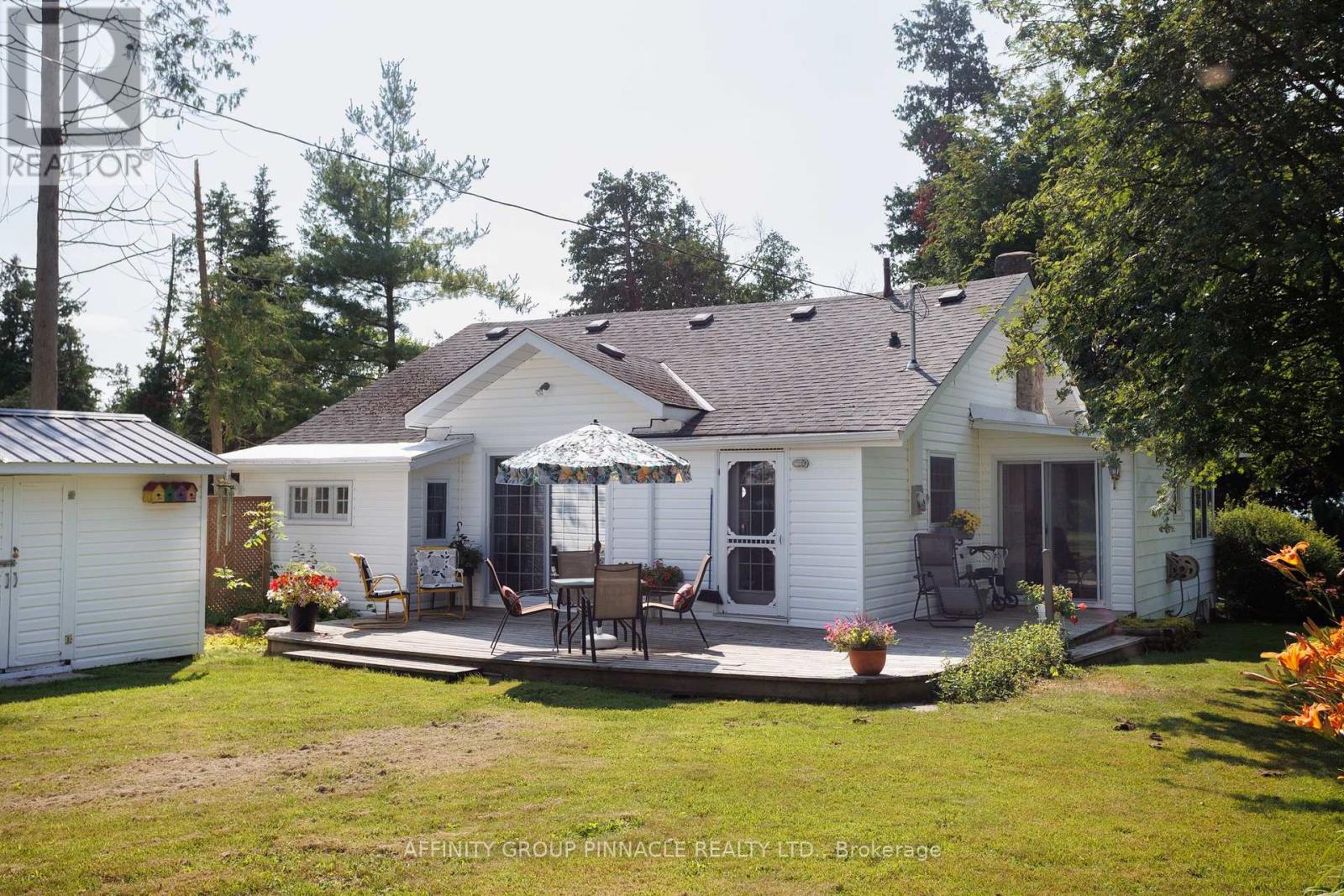Photo 17 of B 35 Lakeshore Road, Brock ON