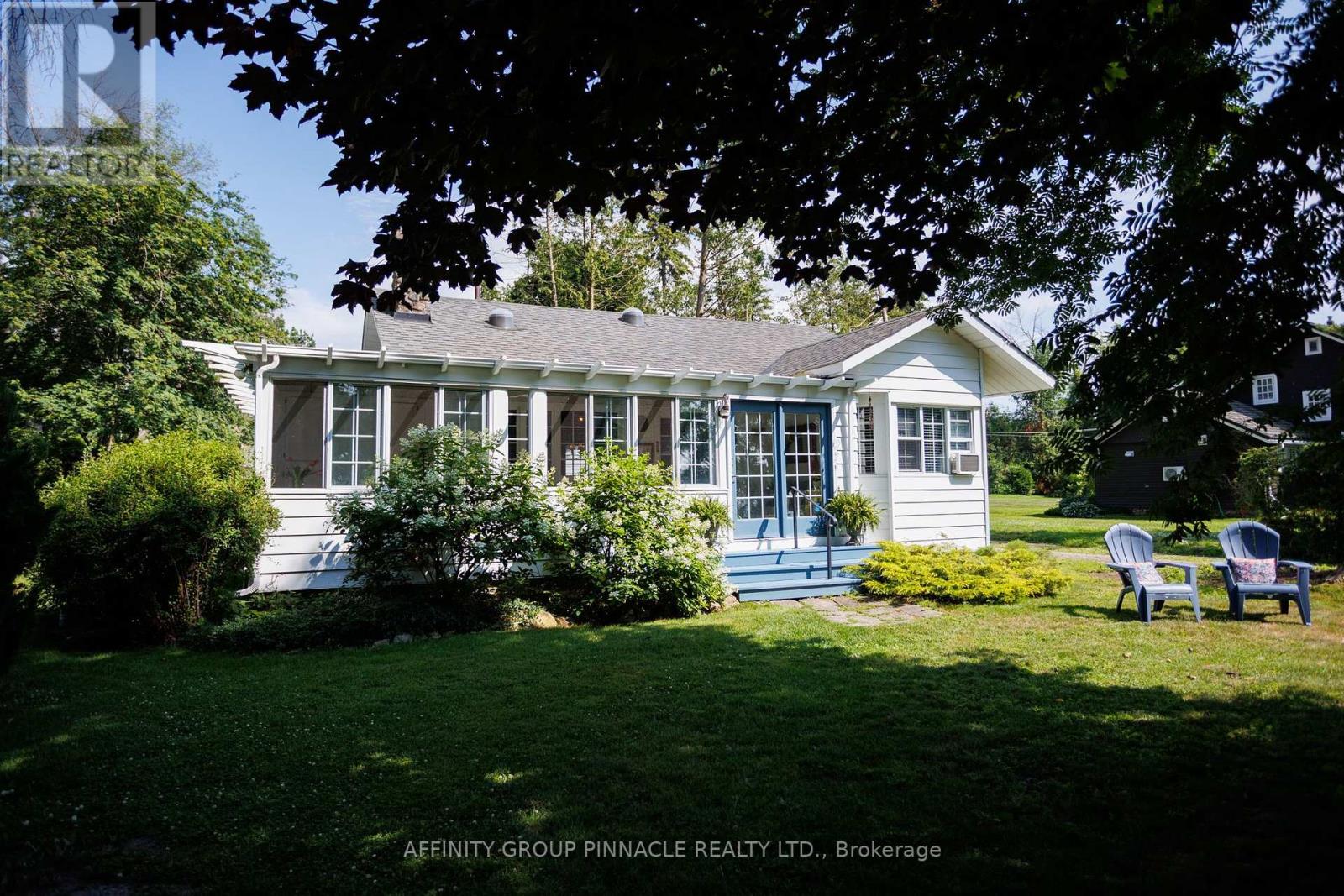 Photo 2 of B 35 Lakeshore Road, Brock ON