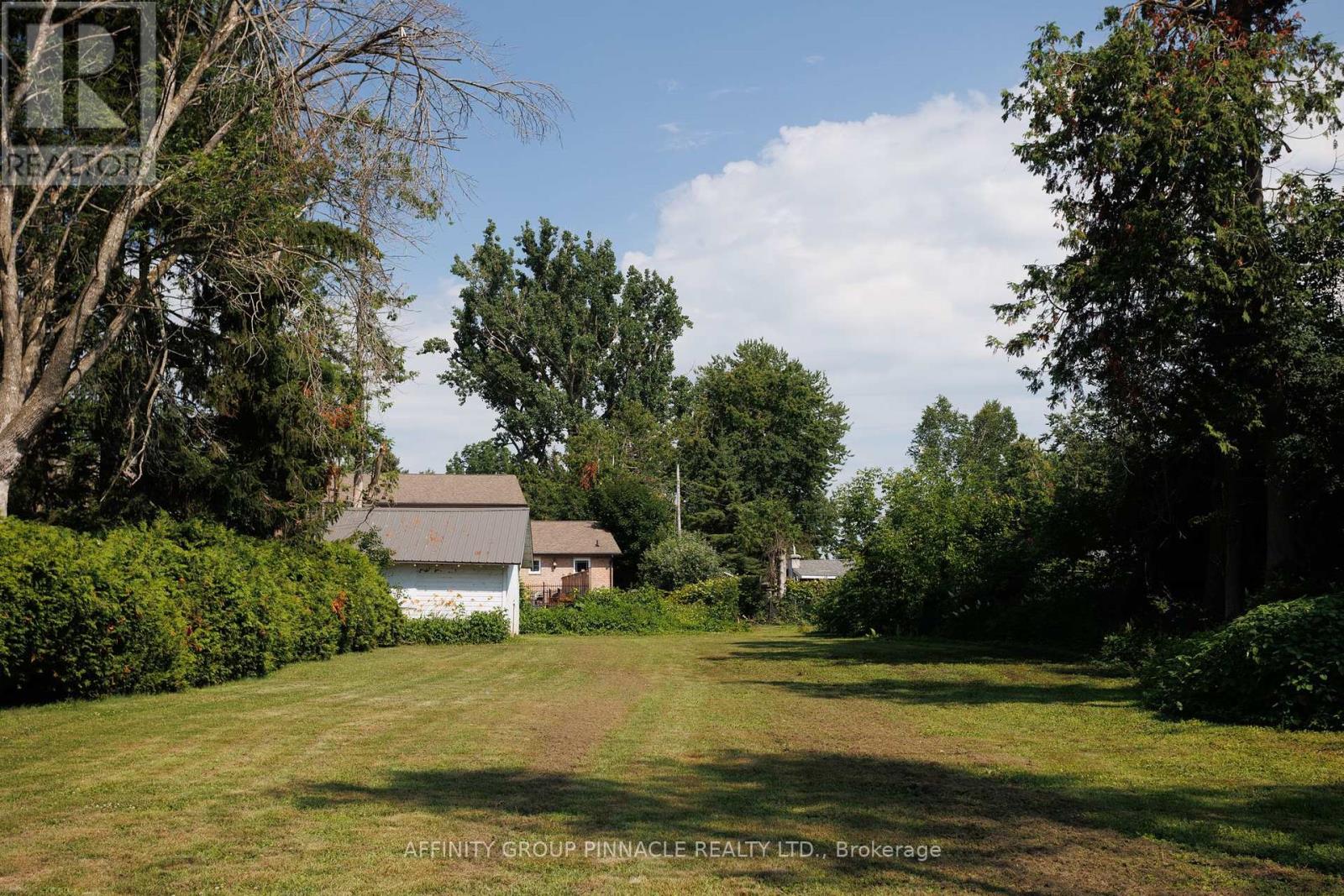 Photo 29 of B 35 Lakeshore Road, Brock ON