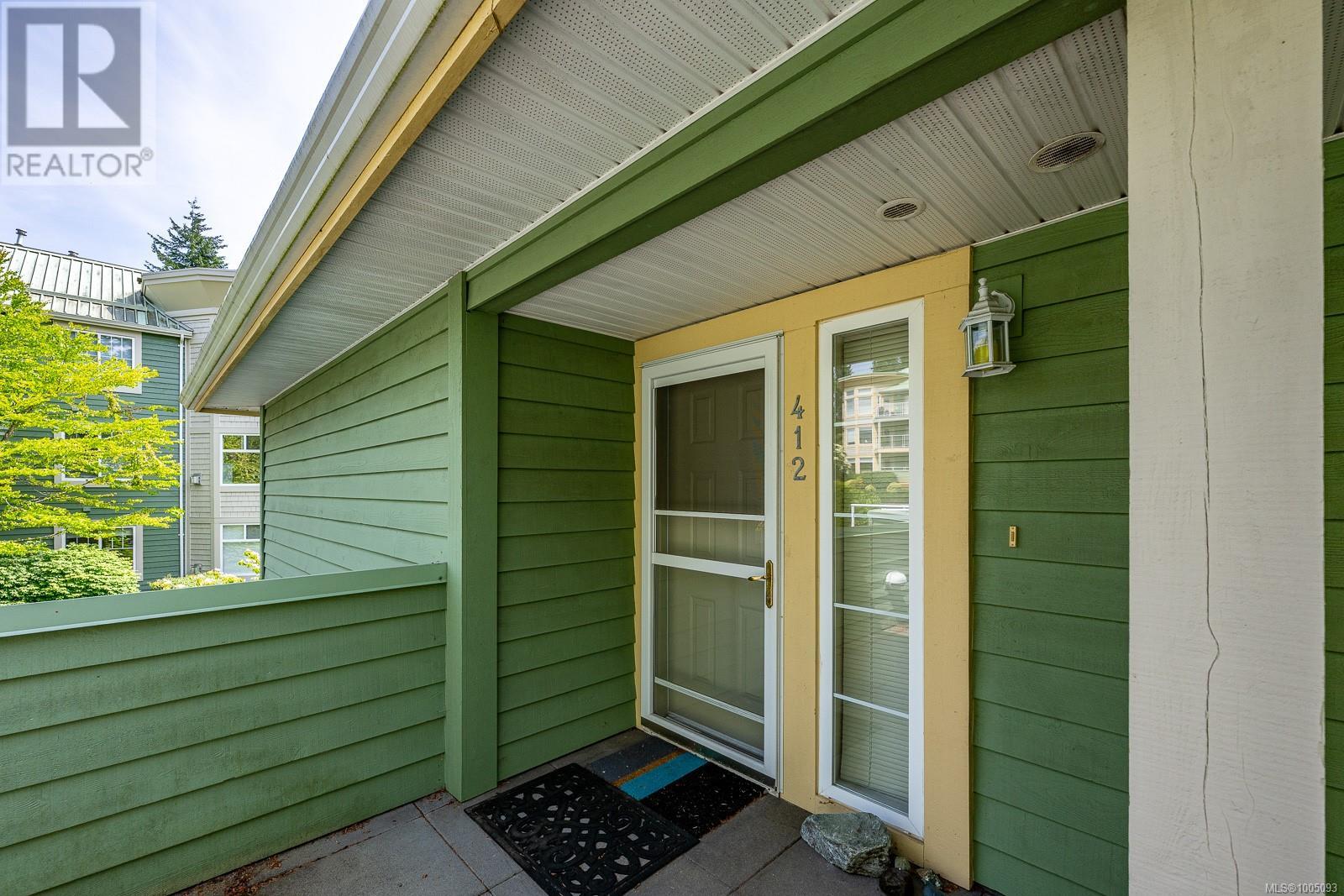 412 2275 Comox Ave, Comox