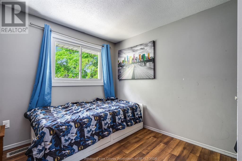 Photo 20 of 3054 Coram, Windsor ON