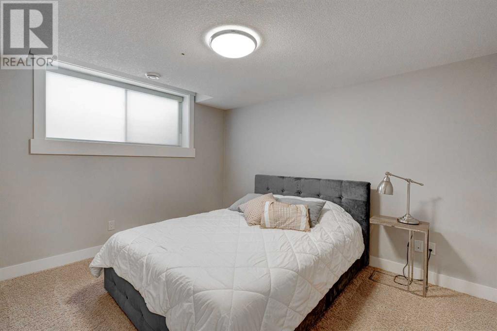 Single Family House for Sale in   Street SW Glenbrook Calgary 