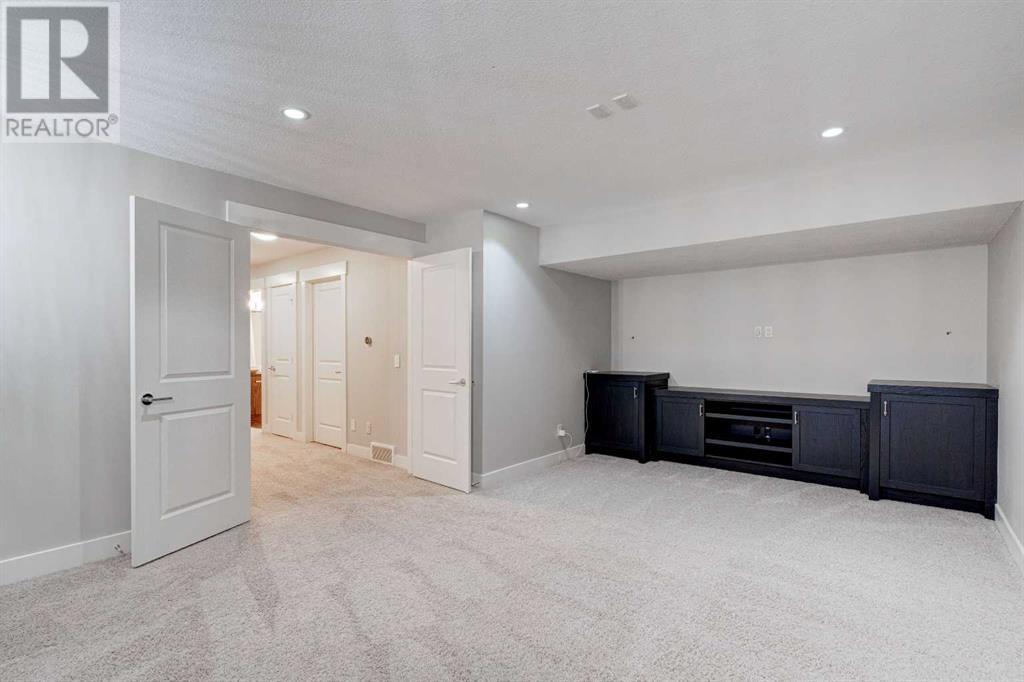 Single Family House for Sale in   Street SW Glenbrook Calgary 