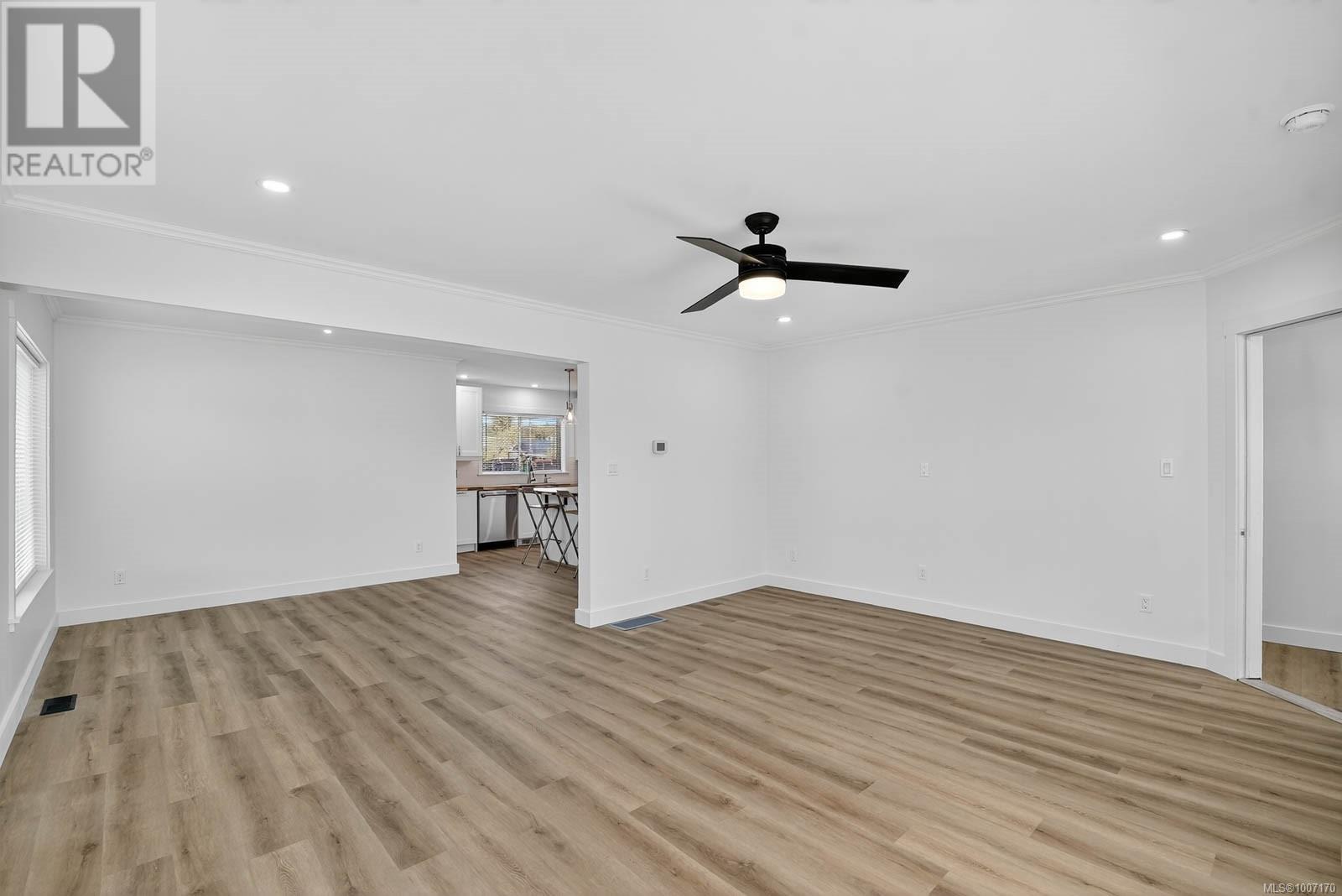 Photo 39 of 4557 Morton St, Port Alberni BC