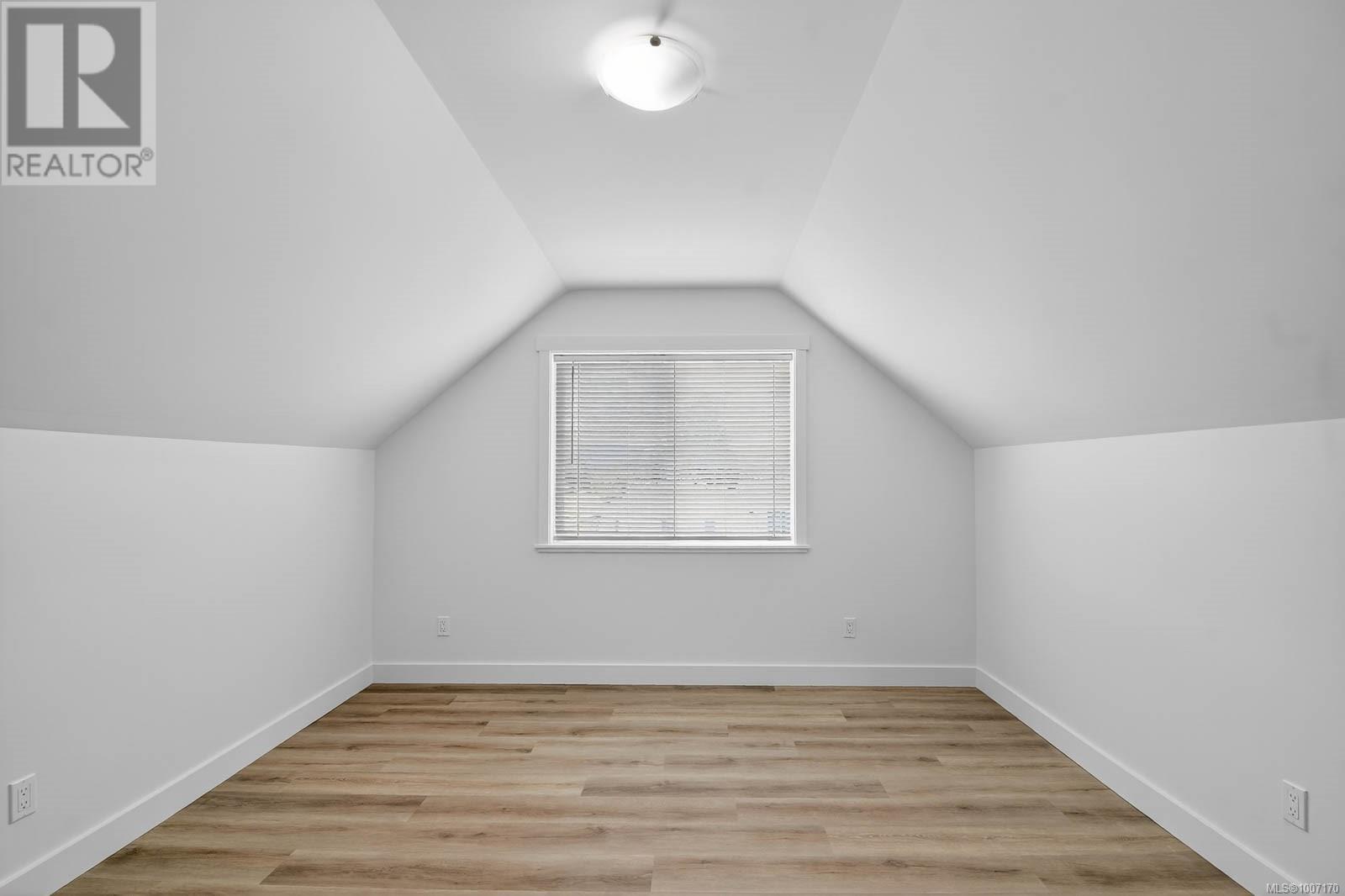 Photo 6 of 4557 Morton St, Port Alberni BC