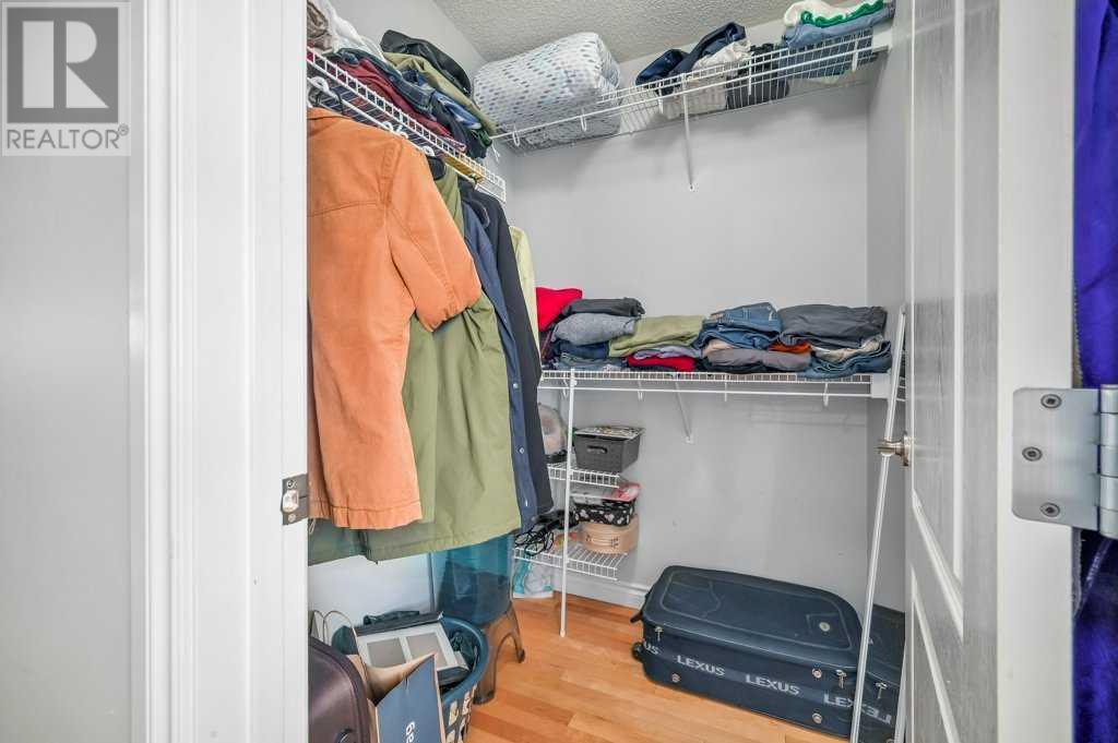 Single Family House for Sale in  San Diego Place NE Monterey Park Calgary 
