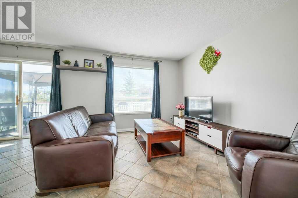 Single Family House for Sale in  San Diego Place NE Monterey Park Calgary 