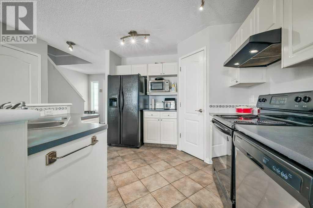Single Family House for Sale in  San Diego Place NE Monterey Park Calgary 
