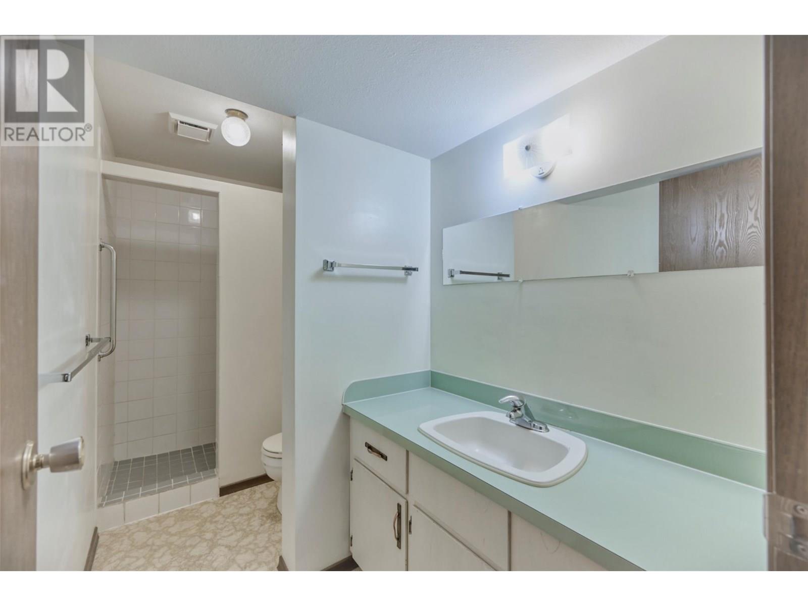 5011 89th Street, Osoyoos