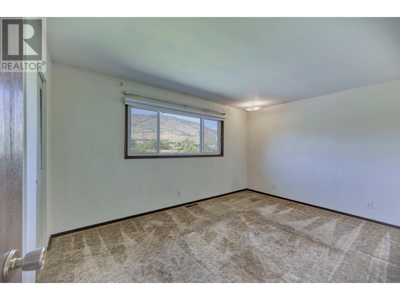 5011 89th Street, Osoyoos