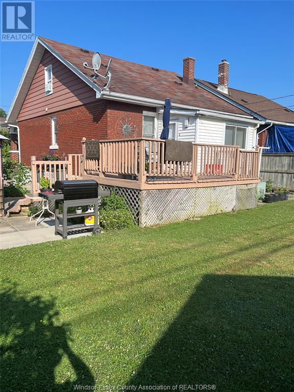 Photo 10 of 1006 Pillette, Windsor ON