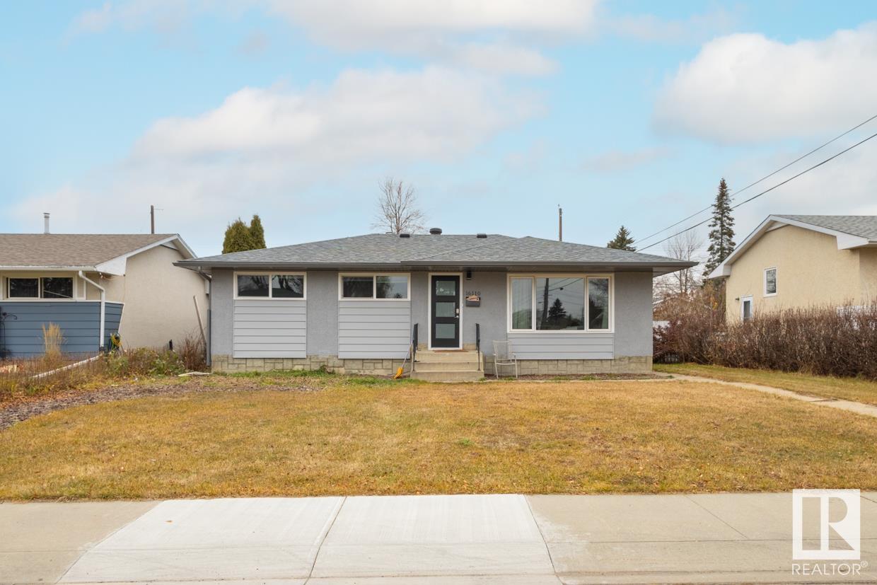 Photo 12 of 16110 82 Av Nw, Edmonton AB