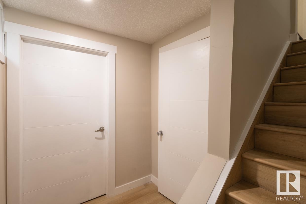 Photo 1 of 16110 82 Av Nw, Edmonton AB
