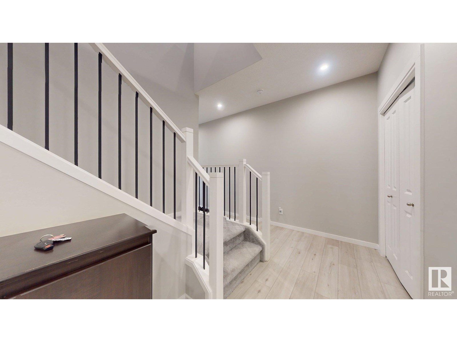 Photo 28 of 607 31 Av Nw, Edmonton AB