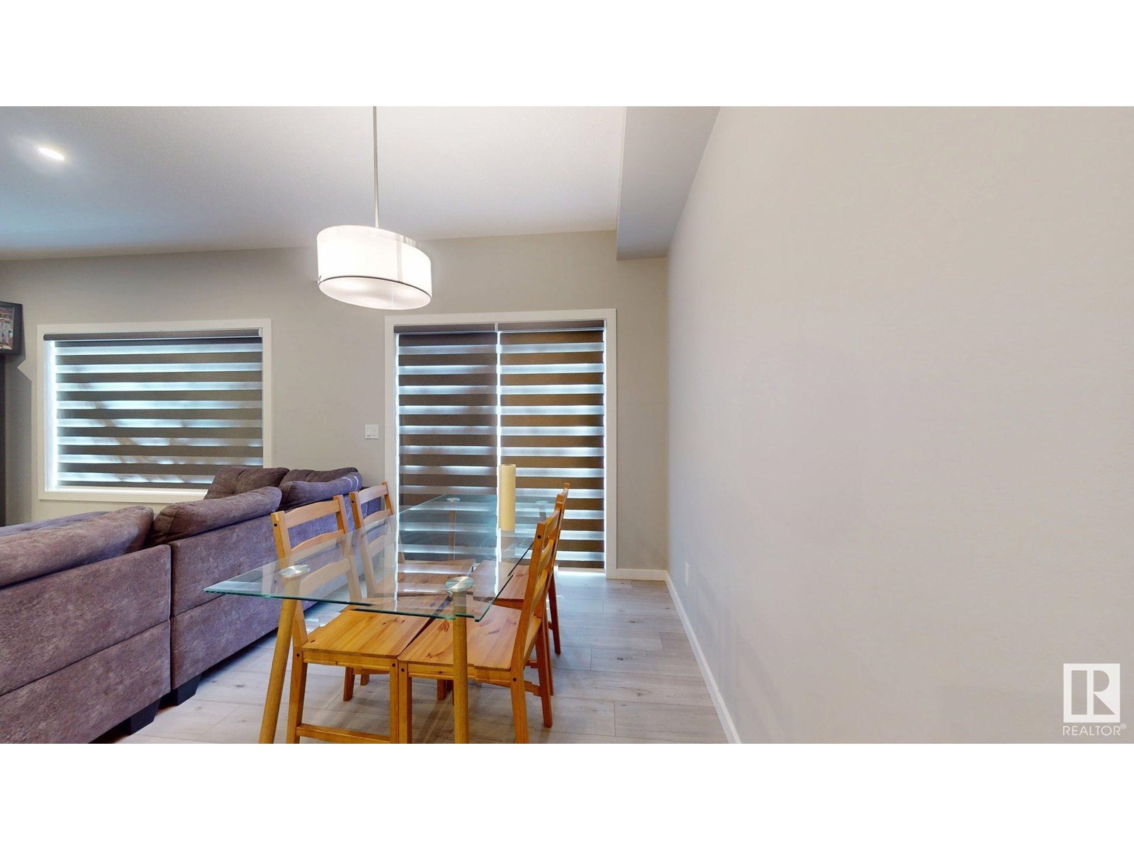 Photo 45 of 607 31 Av Nw, Edmonton AB