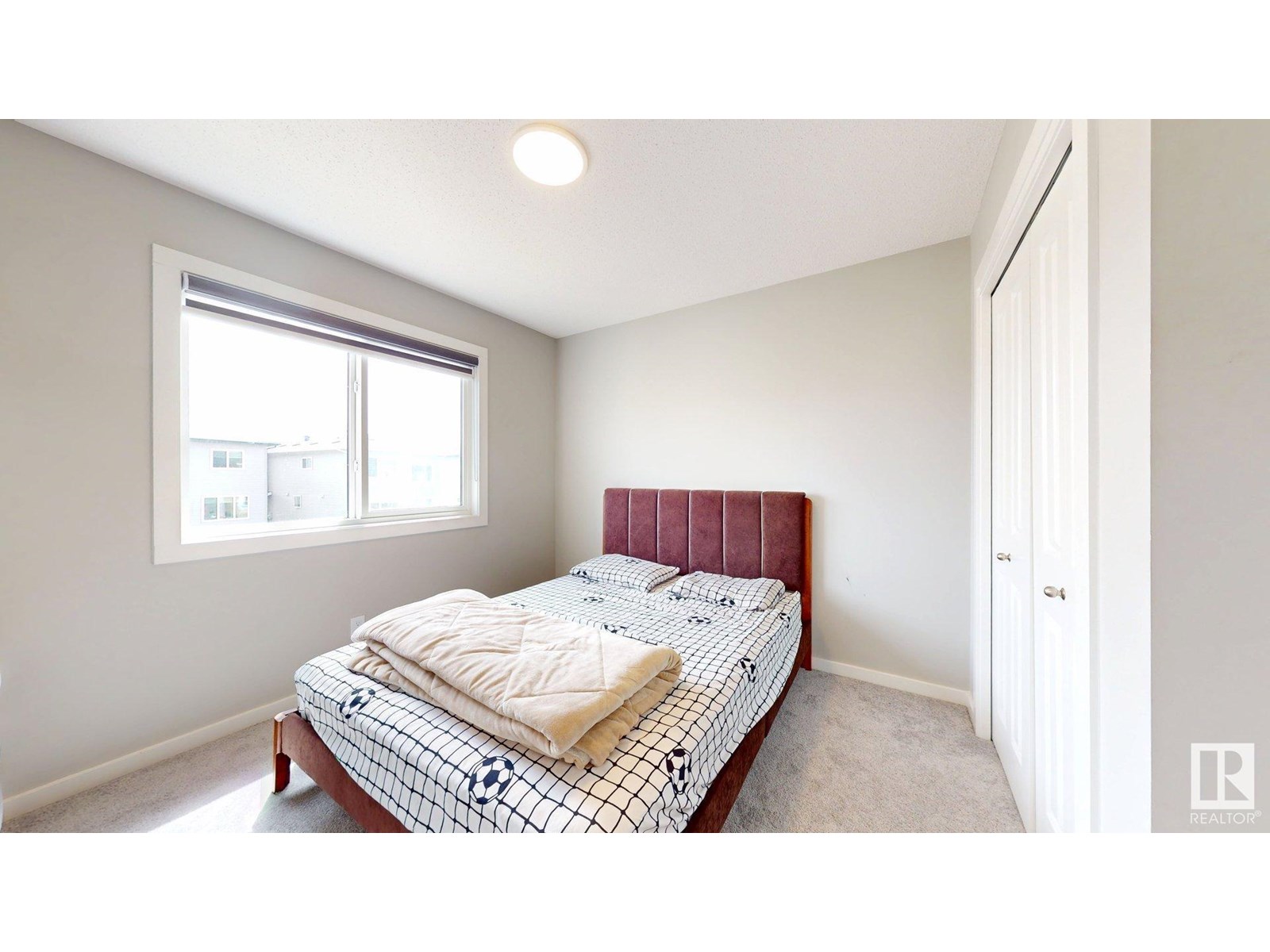 Photo 32 of 607 31 Av Nw, Edmonton AB
