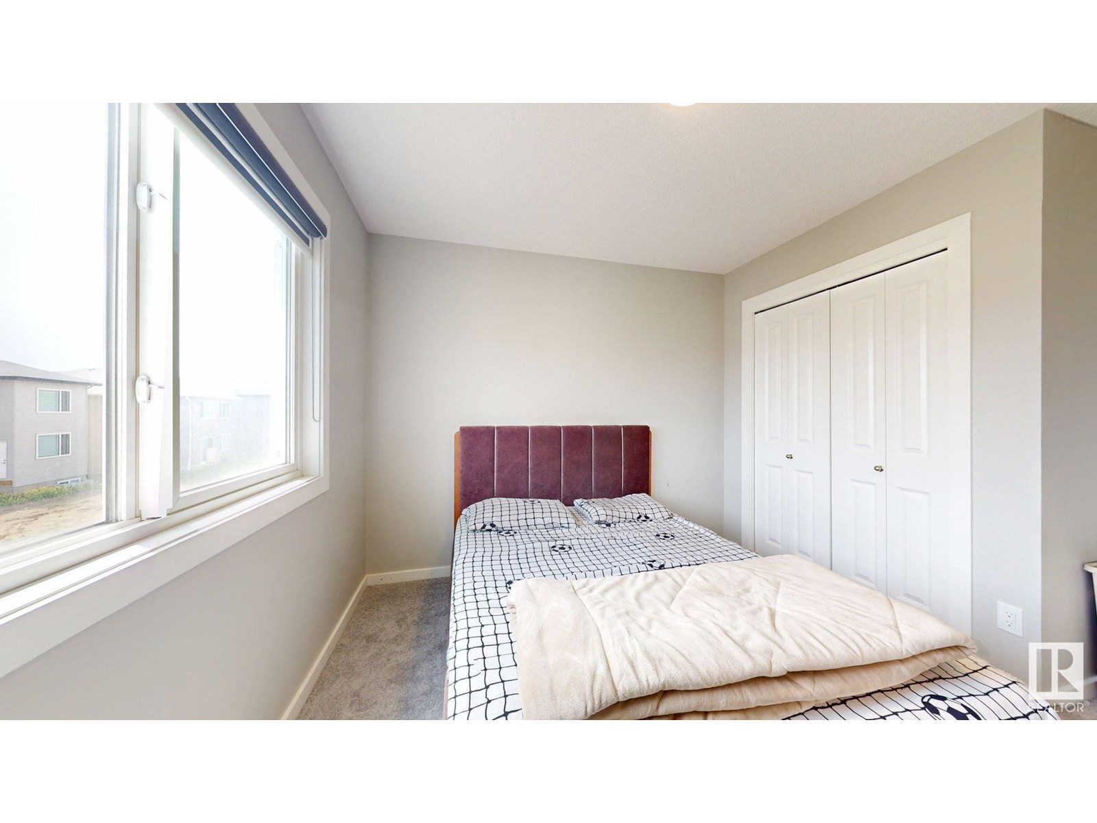 Photo 29 of 607 31 Av Nw, Edmonton AB