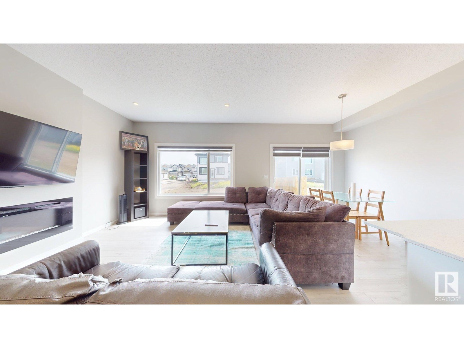 Photo 41 of 607 31 Av Nw, Edmonton AB