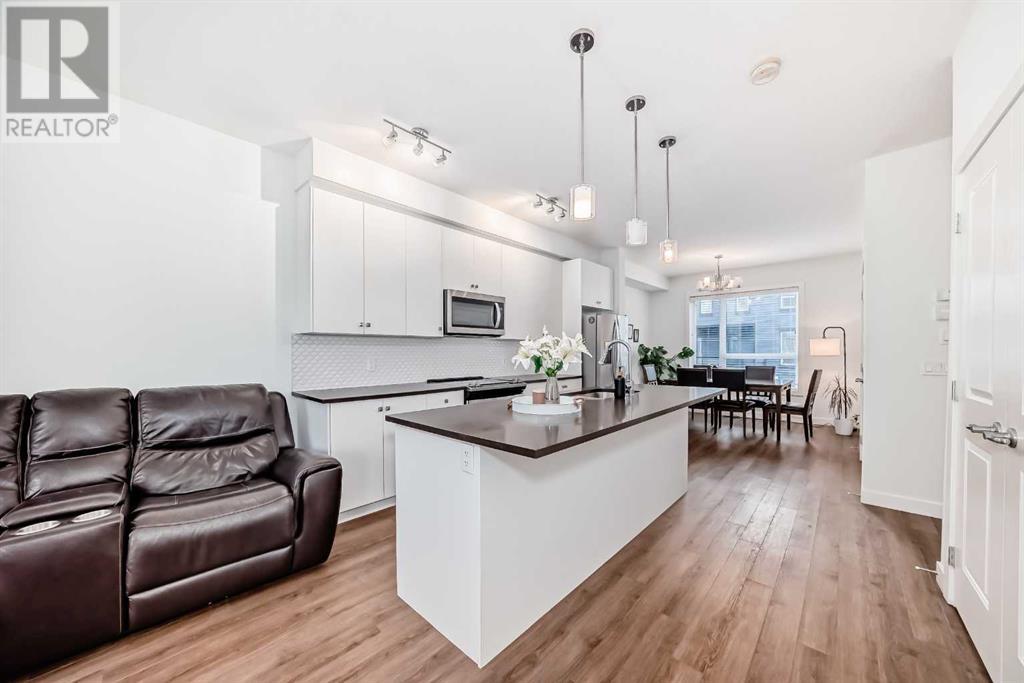 Single Family House for Sale in  Evanscrest Manor NW Evanston Calgary 