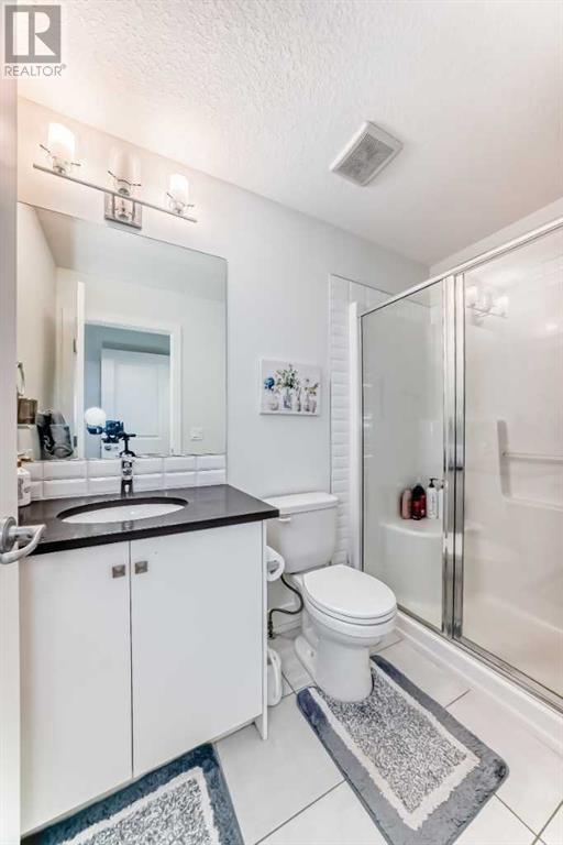 Single Family House for Sale in  Evanscrest Manor NW Evanston Calgary 
