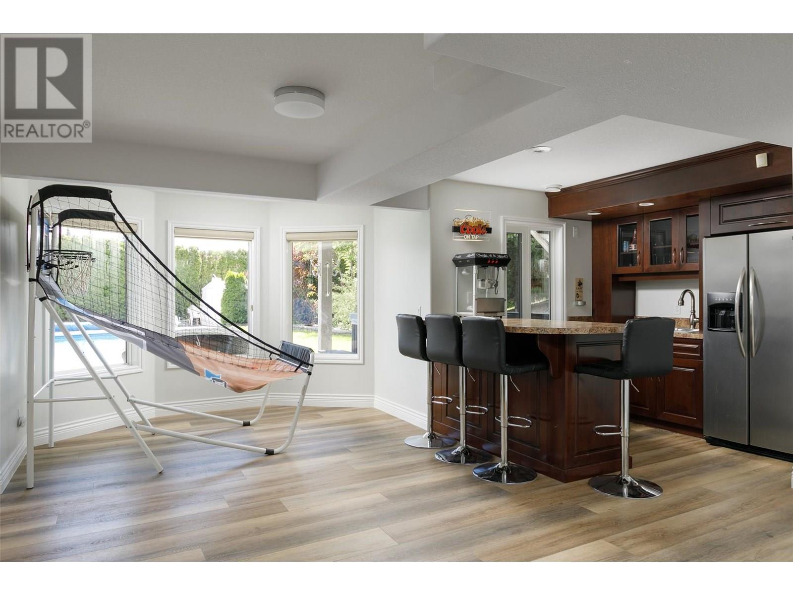  2177 Breckenridge Court, Kelowna