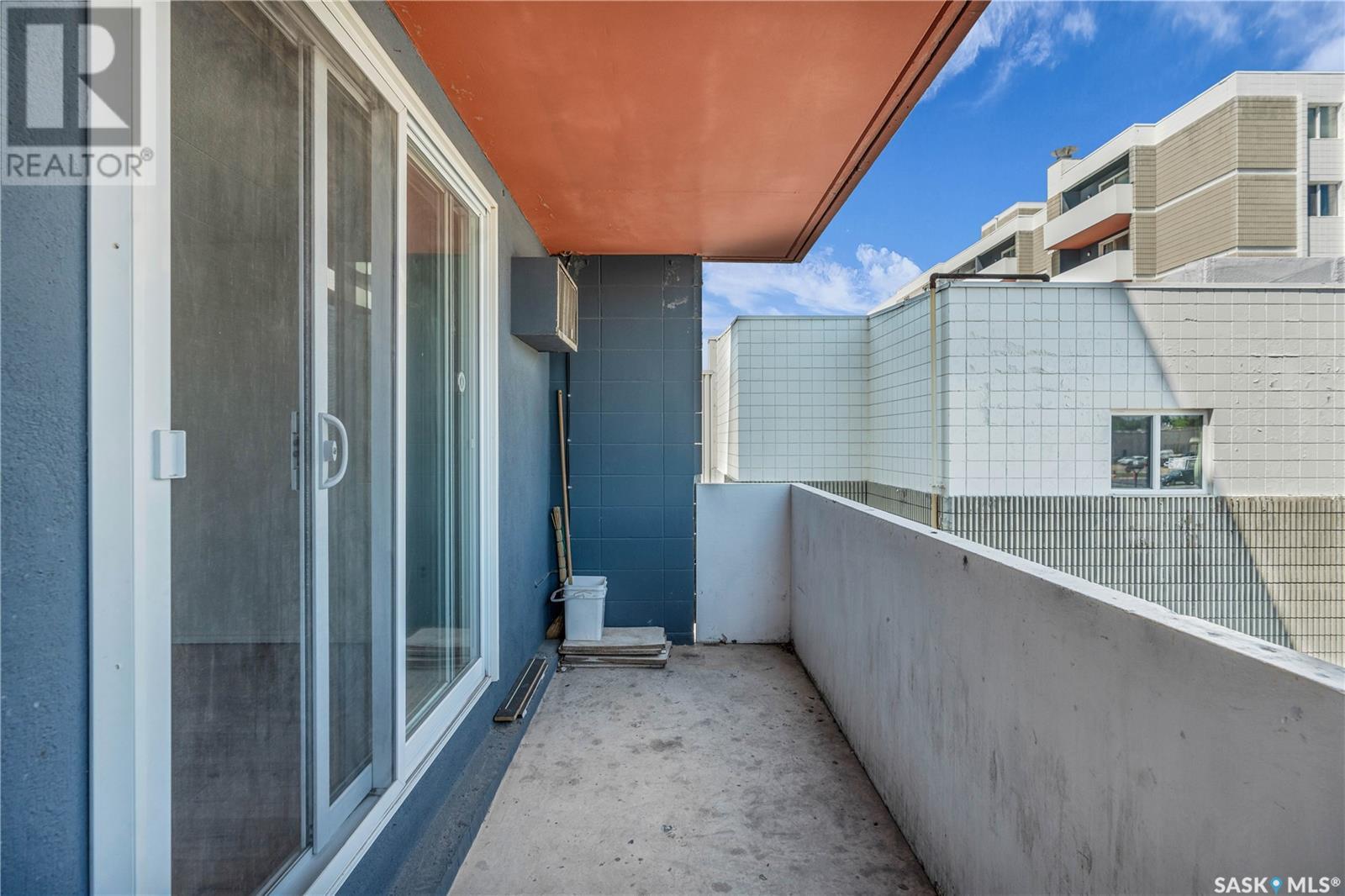 Single Family House High rise for Sale in   Gordon ROAD Regina 