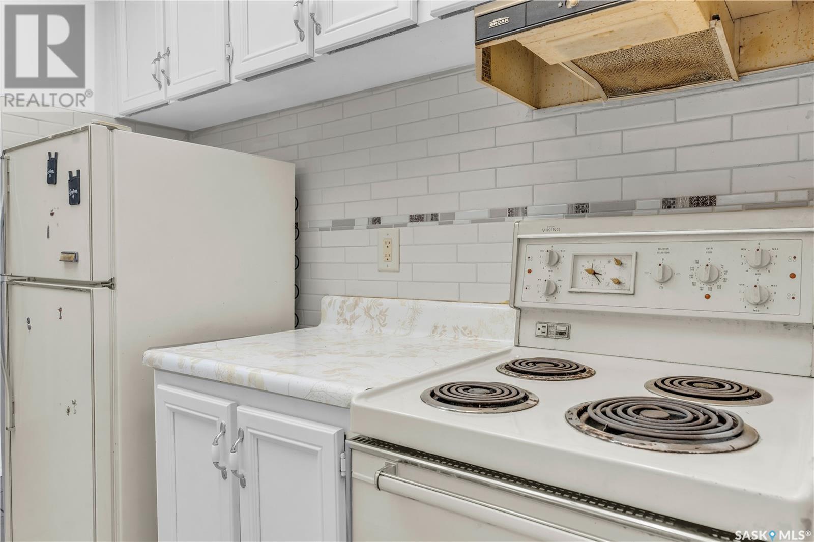 Single Family House High rise for Sale in   Gordon ROAD Regina 