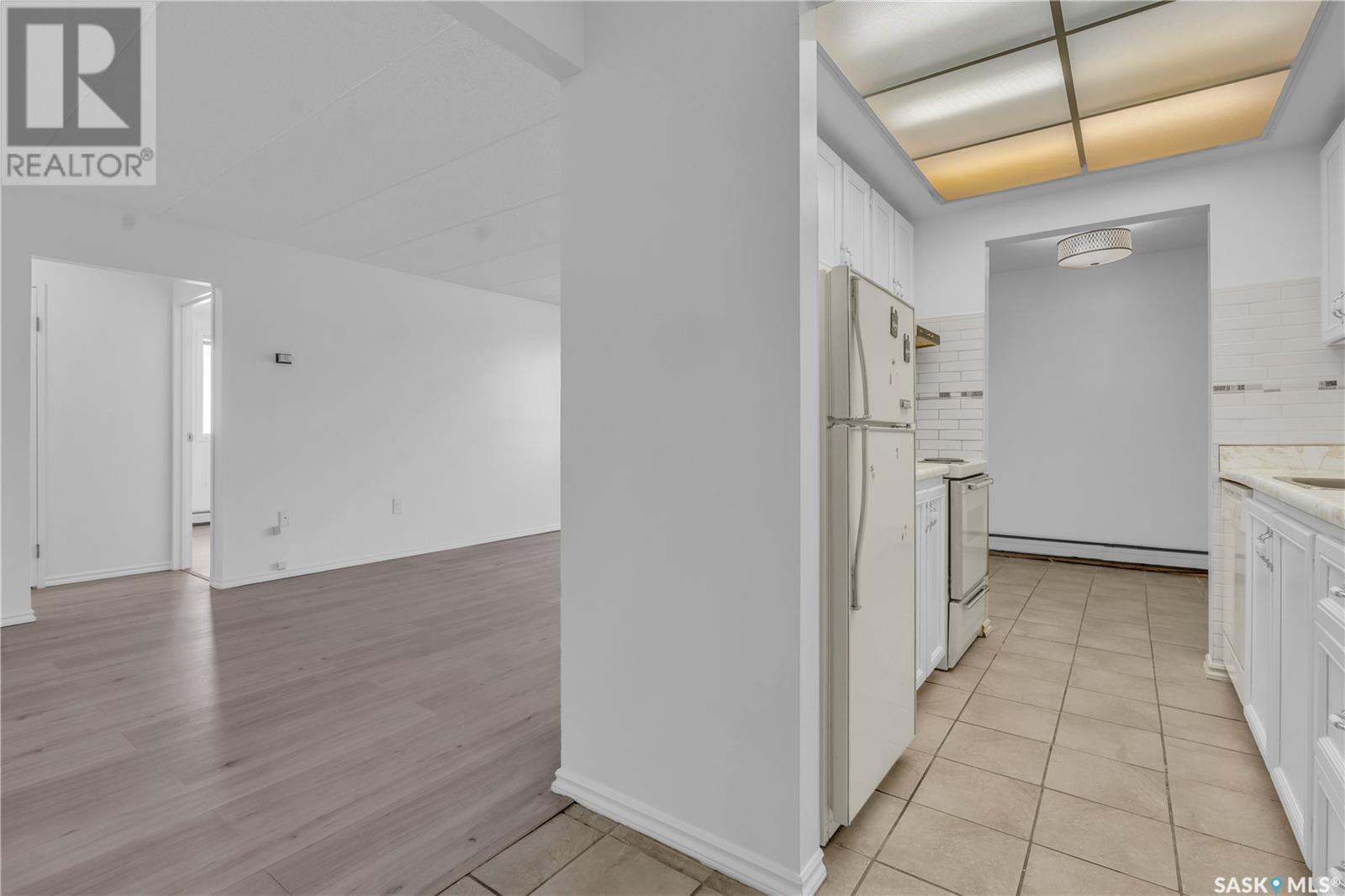 Single Family House High rise for Sale in   Gordon ROAD Regina 
