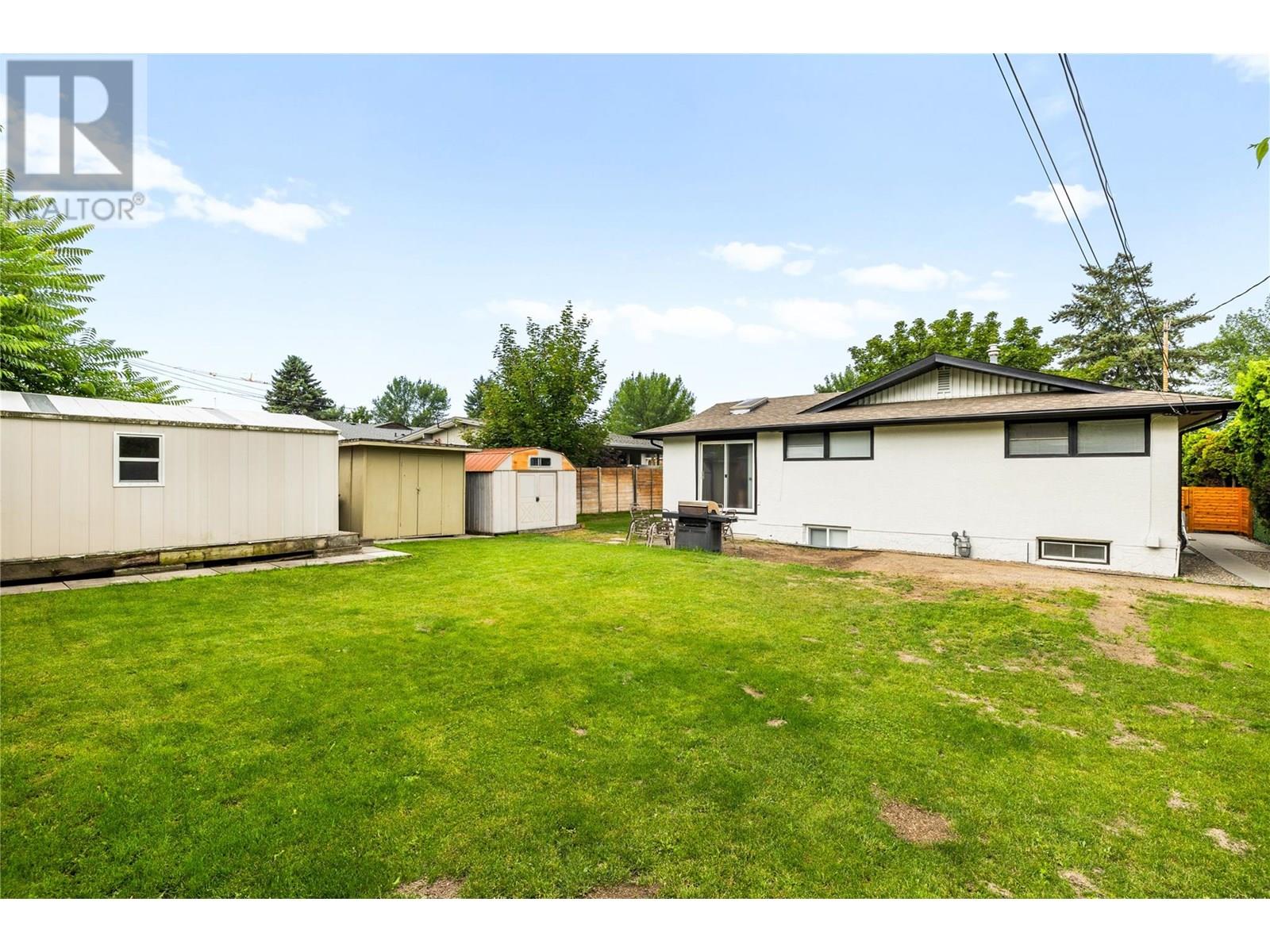  1403 Braemar Street, Kelowna
