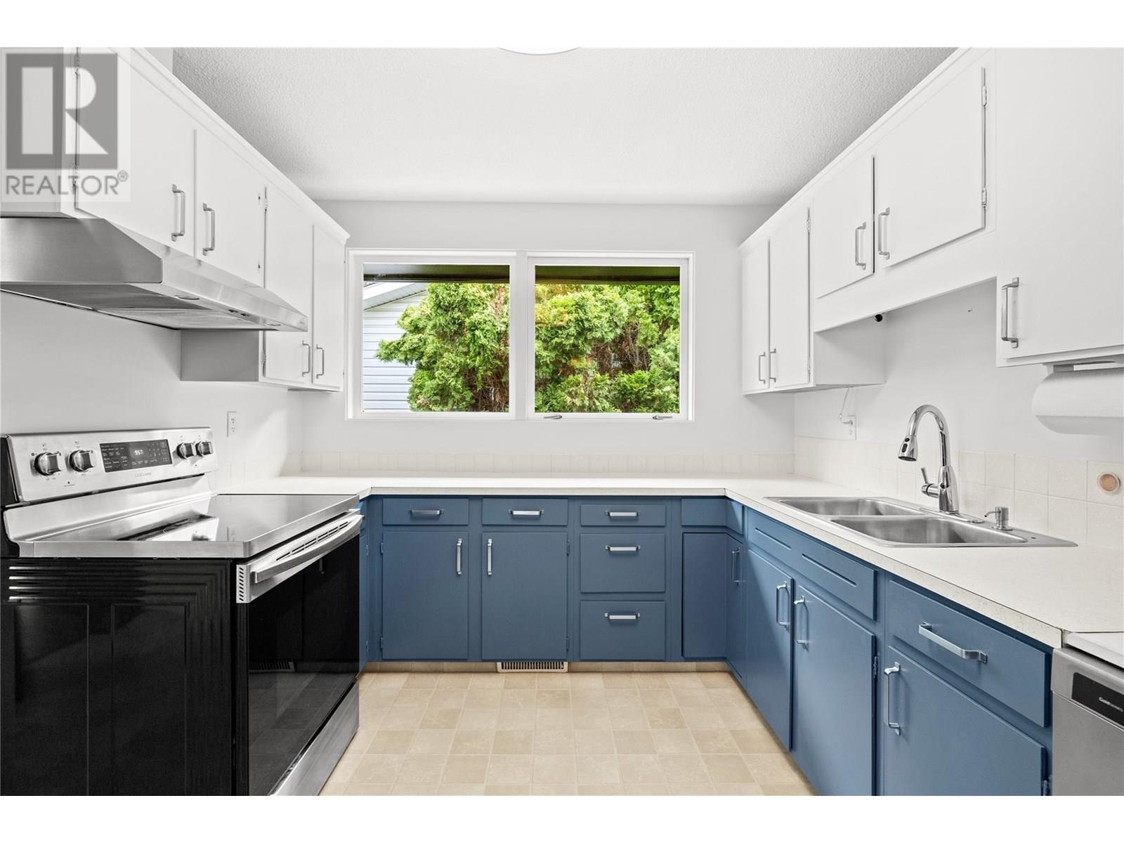  1403 Braemar Street, Kelowna