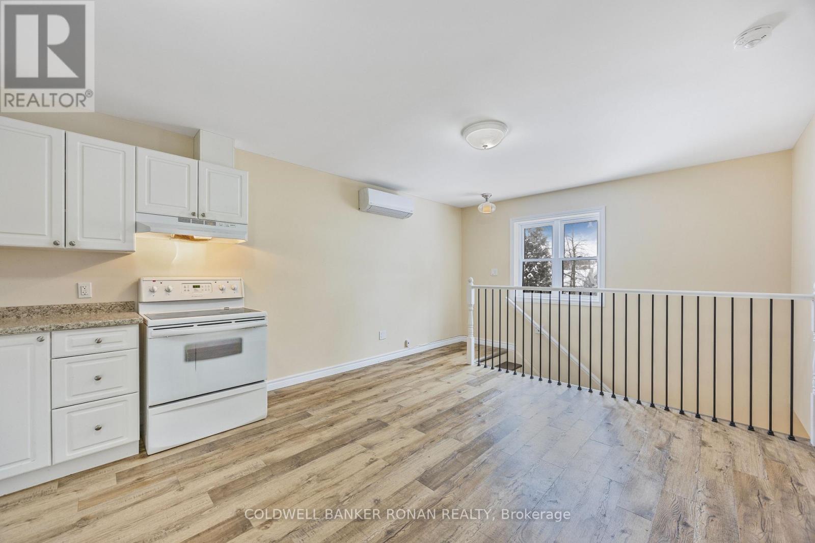 Photo 50 of 54 Nelson Street W, New Tecumseth ON